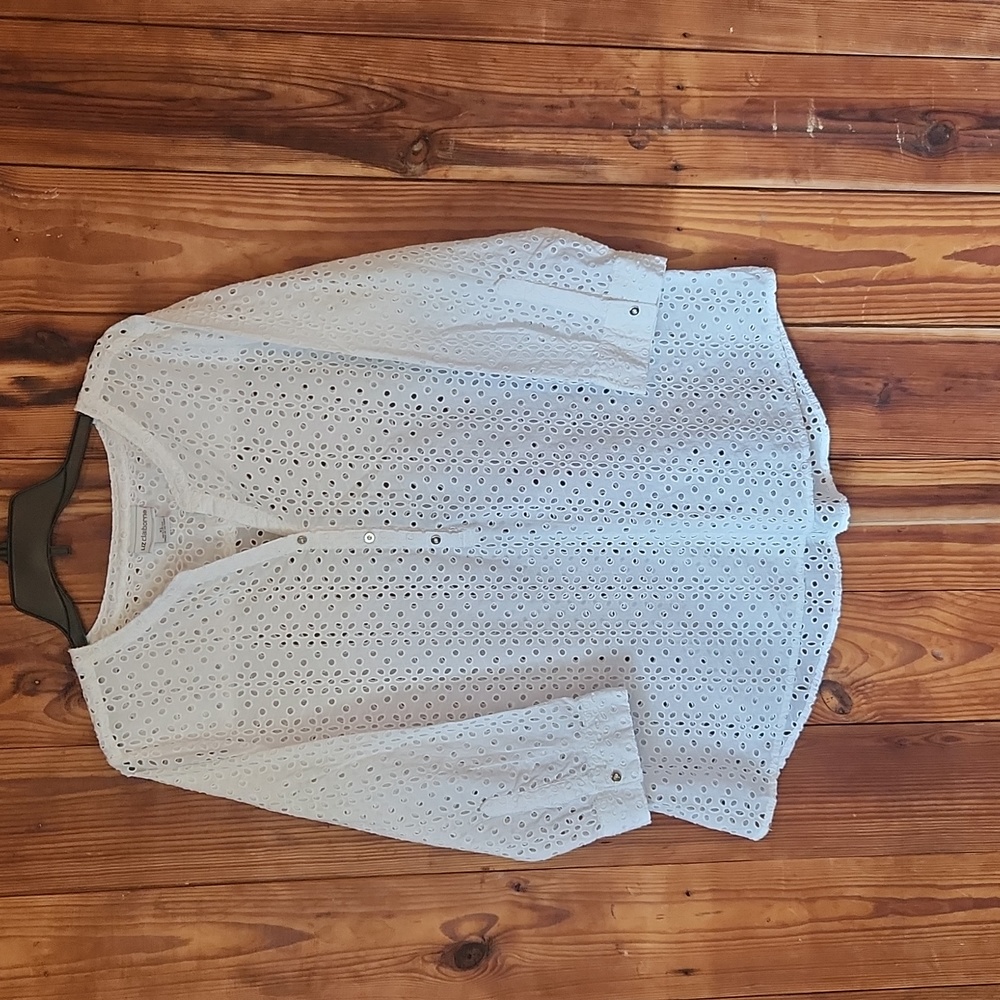 Liz Claiborne White Eyelit Flower Pattern Blouse, Size XL, 100% Cotton